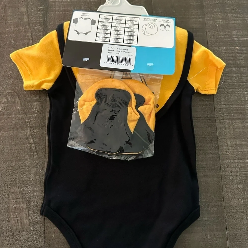 3-Piece Appalachian State Baby Set with Bib and Booties